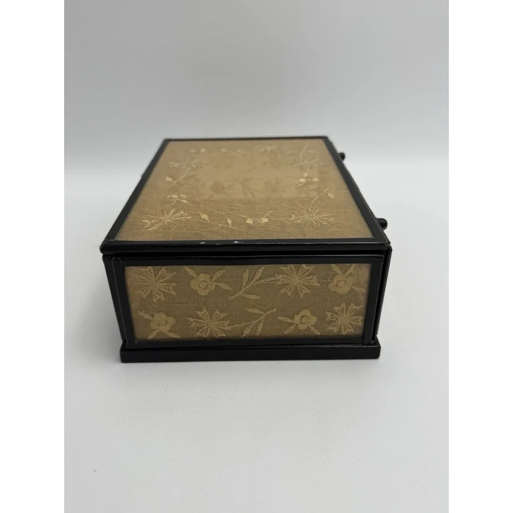 Pottery Barn Lace Inset Glass Jewelry Decorative Trinket Box Latching